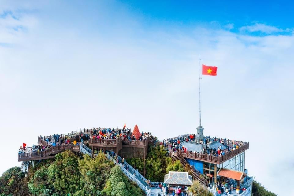 Tiger Sapa Hotel ภายนอก รูปภาพ